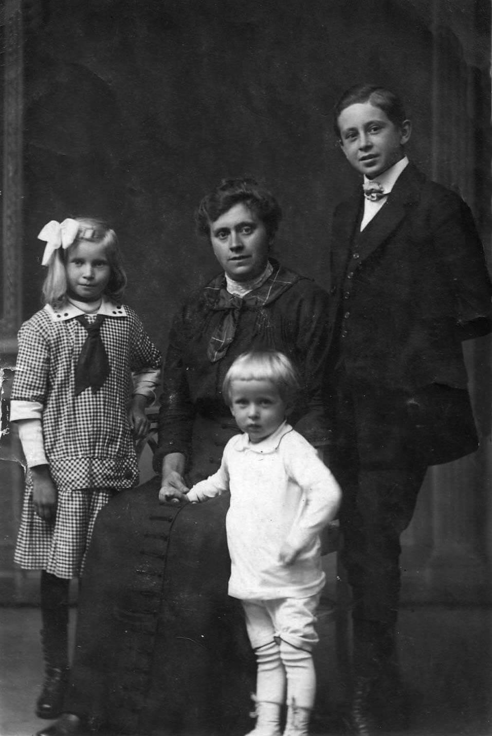 famille blanchebarbe 1916